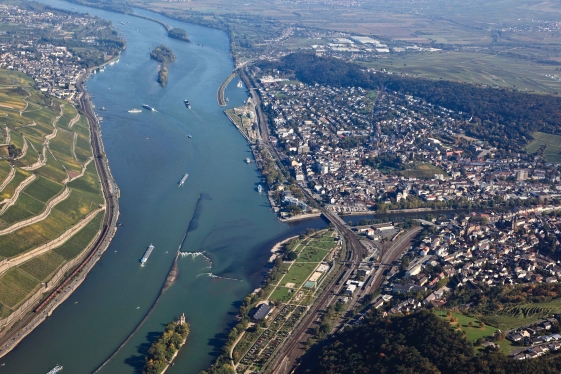 Der Rhein bei Bingen, Nahemündung