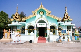  Tempel im Township Dhammayon, Myanmar