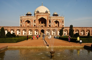 INDIEN, Humayun Mausoleum von 1562 in Delhi, Weltkulturerbe der UNESCO