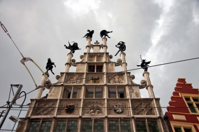 Giebel des Gildehaus in Gent