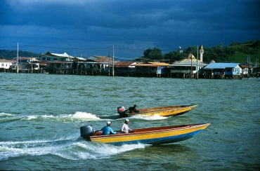 Bootsfahrt nach Kampong Ayer, Brunei, Borneo