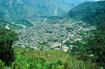 Banos, Badestädtchen am Pastaza Fluß