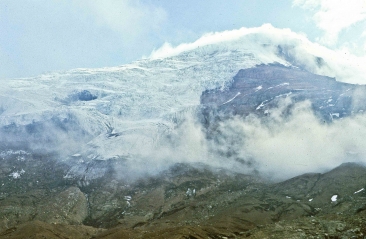 Chimborazo, mit 6267m der höchste Berg Ecuadors und von der Erde der nächste Punkt zum Mond