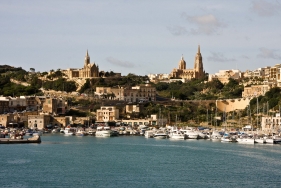 Mgarr Hafen und Ghajnsielem, Gozo