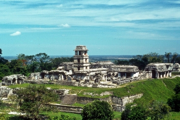 Der große Palast in Palenque, Chiapas, Mexiko