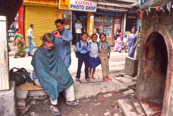 Beim Friseur in Kathmandu