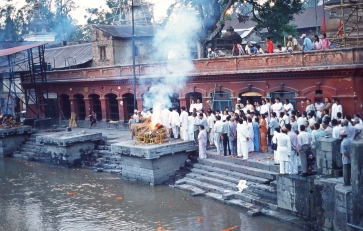 Totenverbrennung in Pashupatinath