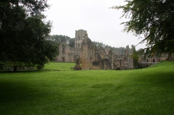 GROSSBRITANNIEN, Königlicher Park von Studley mit den Ruinen von Fountains Abbey, Welterbe