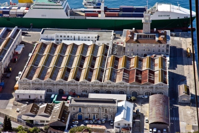 Hallen am Hafen von Gibraltar
