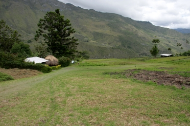 Polimo Landepiste im Baliem Tal, Hochland von West Papua