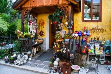 Globalisierungsschrott in Hallstatt, Salzkammergut