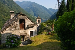 Corippo im Valle Verzasca, Tessin, Schweiz