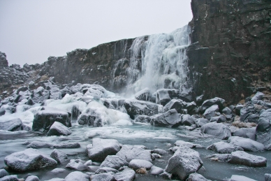 ISLAND, Öxararfoss in der Almannagja Schlucht, Welterbe der UNESCO, Island